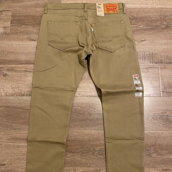 Men’s Levi’s Jeans - Picture 4 of 6